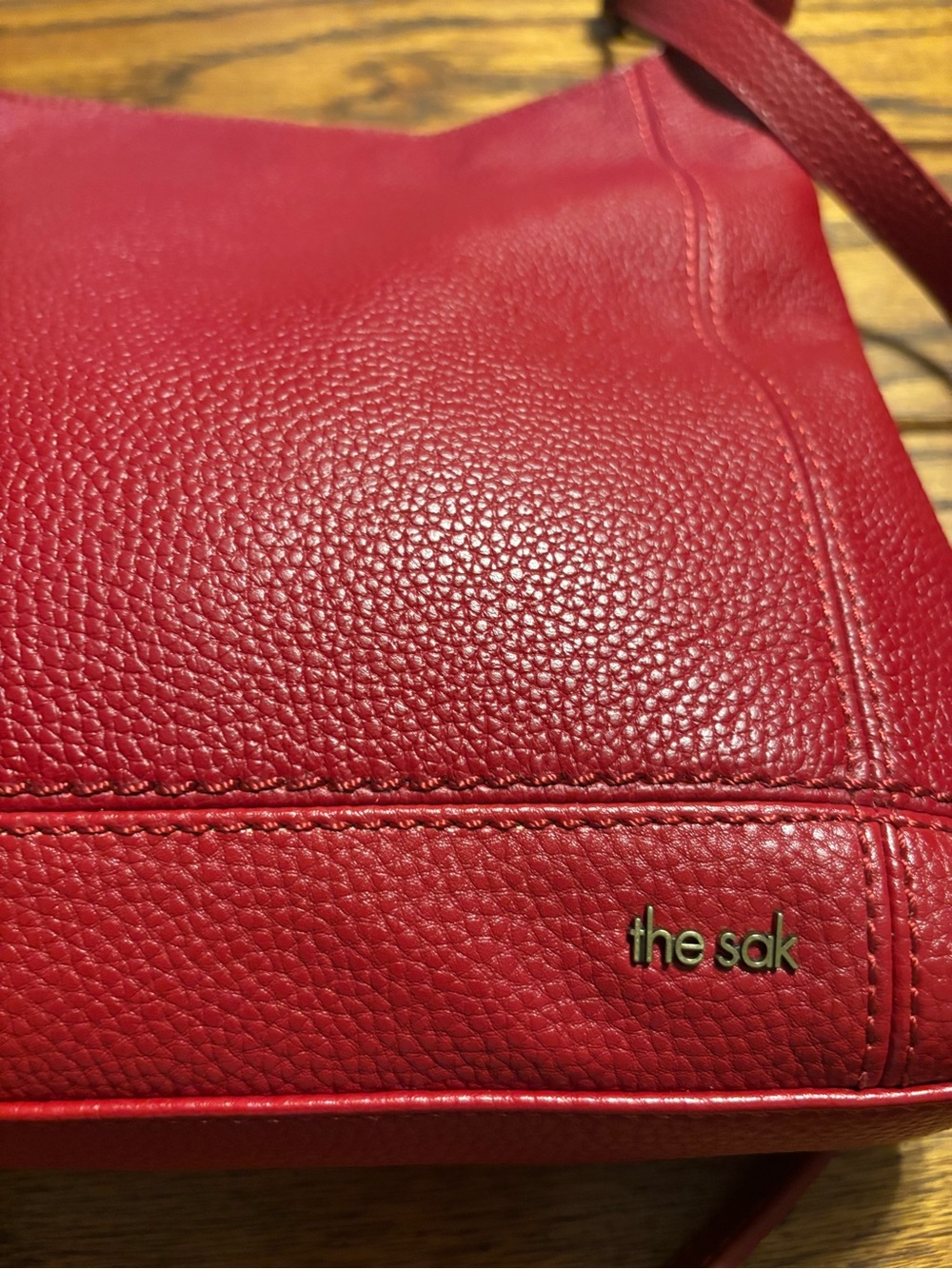 The Sak De Young Pebbled Red Leather Crossbody Bag - Picture 7 of 11
